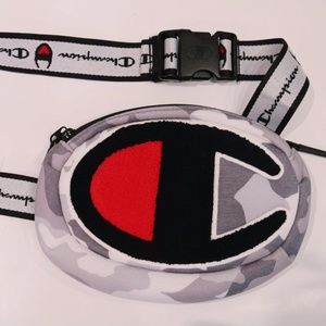 Champion Fanny Pack